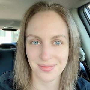 Hi! I’m Sarah!! Full time Mama, RN, and shopper!!!